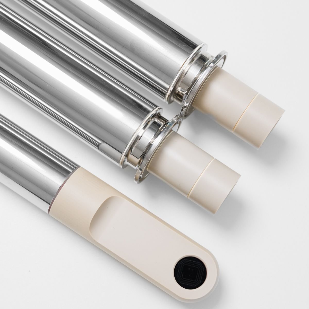 Collo-S-2025-2260 square optimised